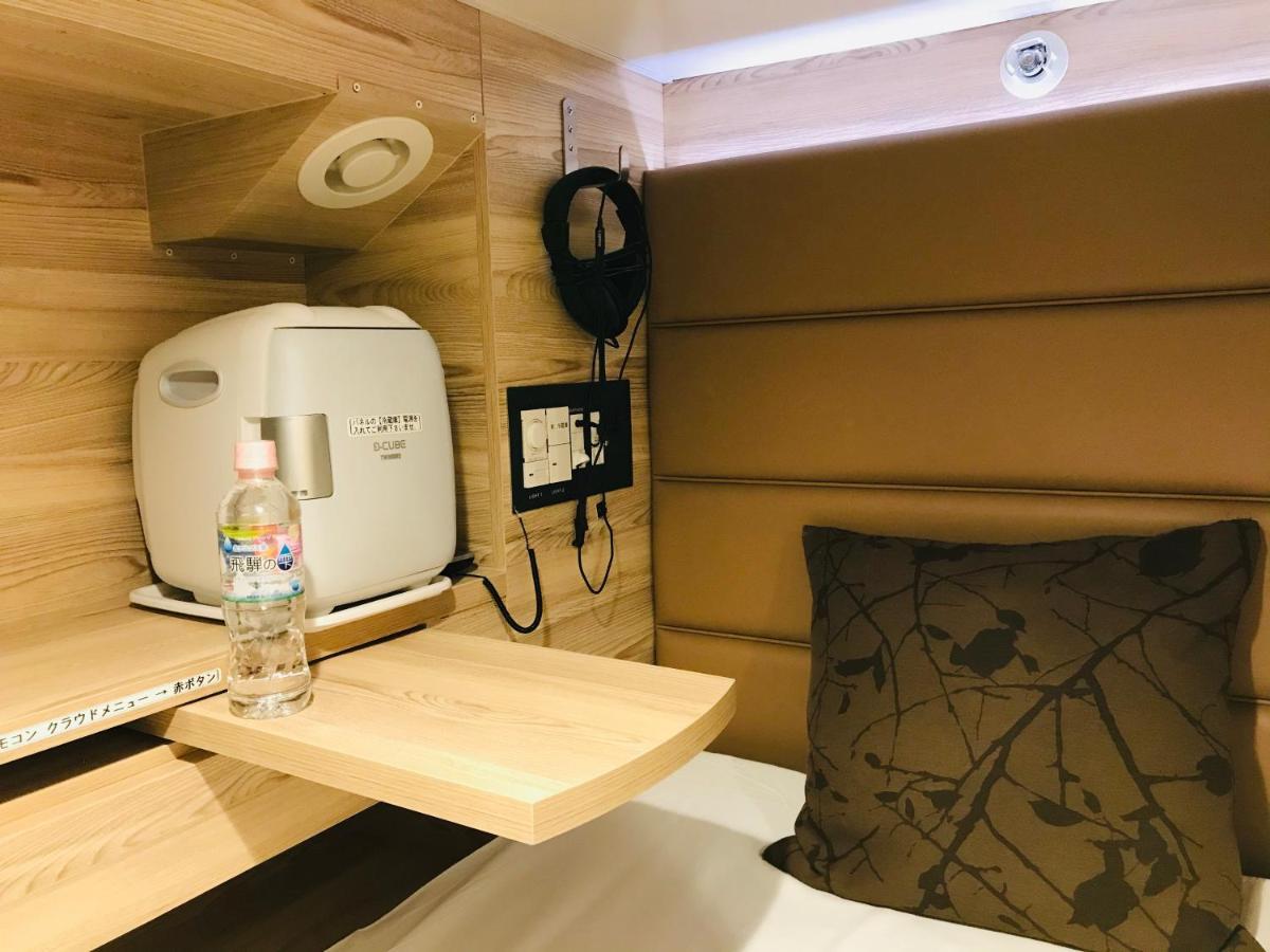 Sauna & Capsule Amza Osaka Exterior photo